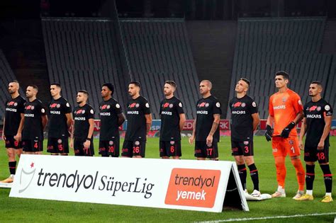 Trendyol Süper Lig: Hatayspor: 1 - Fatih Karagümrük: 0 (İlk yarı)